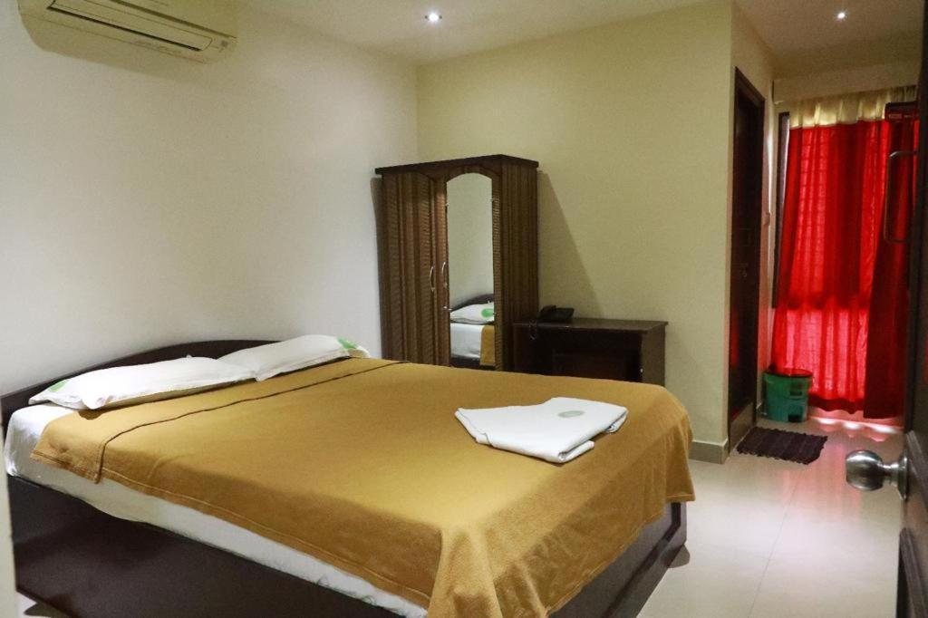 Star Msr Residency Hotell Perambalur Exteriör bild