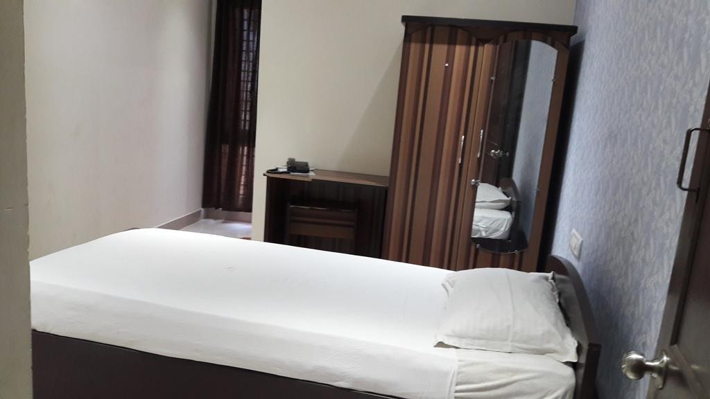 Star Msr Residency Hotell Perambalur Exteriör bild